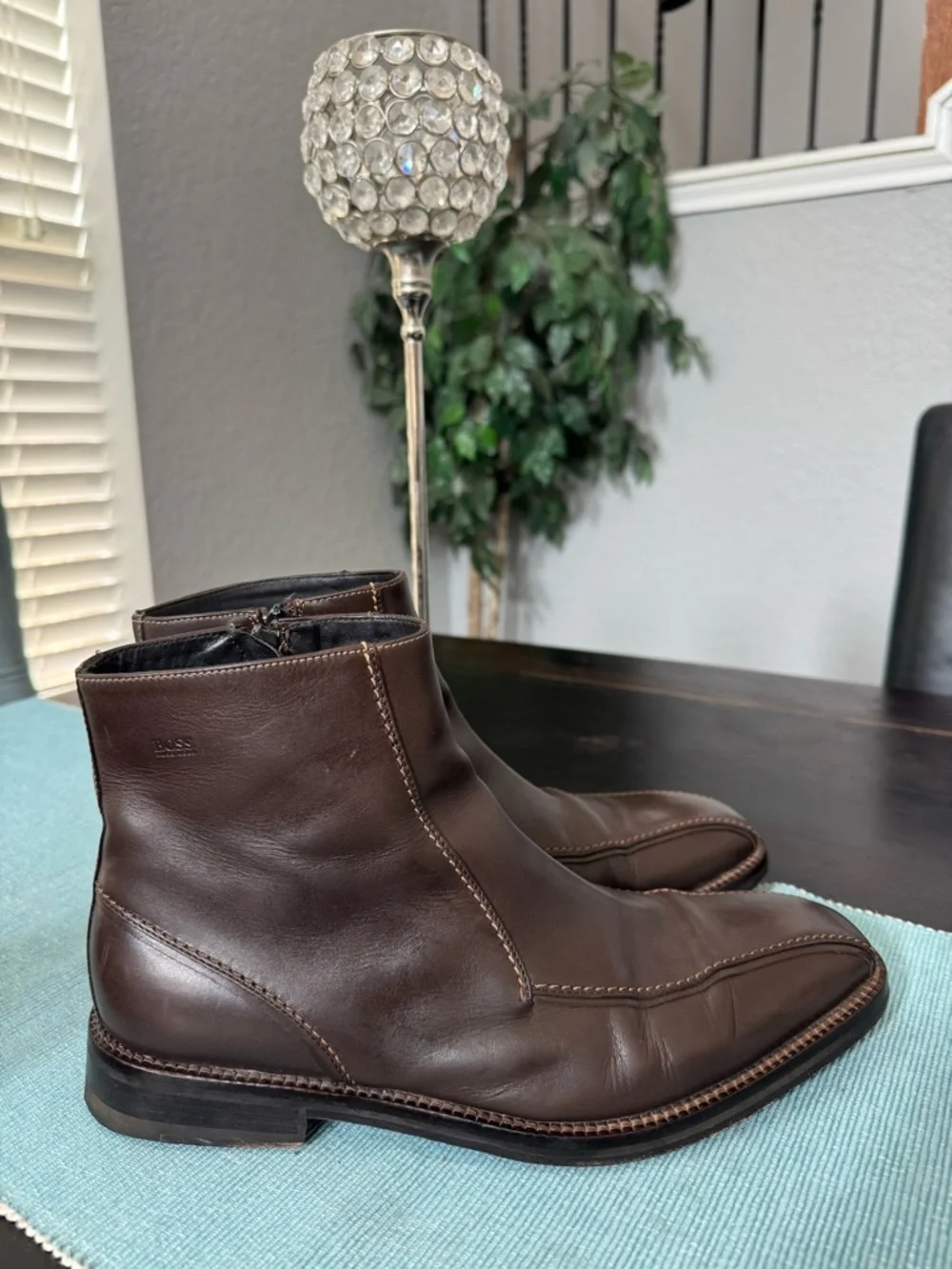 BOSS Hugo Boss brown leather ankle boots size 8